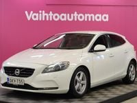 Käytetty Volvo V40 Momentum 114 HP (83 kW) 2013 Viistoperä