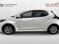 Käytetty Toyota Yaris Active 114 HP (83 kW) 2023 Valkoinen Viistoperä