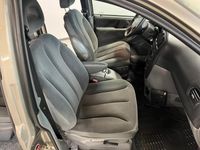 käytetty Chrysler Voyager Voyager2,8 CRD A4 SE Touring 7h*HELMI* Webasto & Lohkolämppäri | Vakkari | Ruostesuojattu | Ylimaalattu | Kahdet Alut