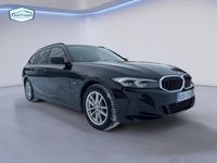käytetty BMW 330e 330 G21 TouringA Charged Edition* Widescreen/Nahkaverhoilu/Urheiluistuimet * *** Huikea 2,99% +kulut kiinteä korko -ka