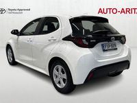 Käytetty Toyota Yaris Active 99 HP (72 kW) 2022 Valkoinen Viistoperä