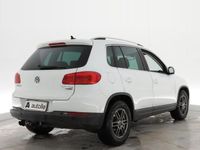 käytetty VW Tiguan 2,0 TDI 103 kW (140 hv) | Webasto | Vetokoukku | Vakkari | P. tutka | Kaarrevalot | Huoltokirja | Lisävalopaneeli!