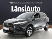 Käytetty Toyota Corolla Cross Comfort 140 HP (102 kW) 2025 Katumaasturi