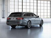 Käytetty Mercedes E300 AMG line 194 HP (142 kW) 2021 Harmaa Farmari
