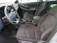 käytetty Hyundai i30 Fastback 1,4 T-GDI 140 hv 7DCT-aut Comfort