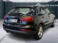 Käytetty Audi Q3 Business 177 HP (130 kW) 2012 Musta Katumaasturi