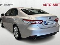 Käytetty Toyota Camry Style 218 HP (160 kW) 2019 Keltainen Sedan