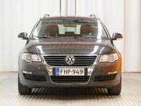 käytetty VW Passat Variant Highline 2,0 TDI 140 kW (190 hv) 4MOTION DSG-aut