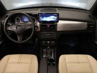 käytetty Mercedes GLK320 CDI 4Matic A *nahat, panorama, xenon, navi, koukku*