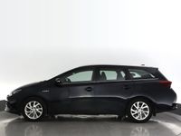 käytetty Toyota Auris Touring Sports 1,8 Hybrid ActiveEdt