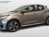 Käytetty Toyota Yaris Hybrid Edition 116 HP (85 kW) 2025 Ruskea Viistoperä