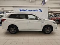 Käytetty Mitsubishi Outlander P-HEV Active 135 HP (99 kW) 2020 Valkoinen Katumaasturi