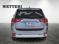 Käytetty Mitsubishi Outlander P-HEV Instyle 135 HP (99 kW) 2019 Katumaasturi