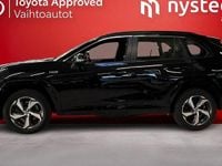 Käytetty Toyota RAV4 Hybrid Active 306 HP (225 kW) 2023 Musta Katumaasturi
