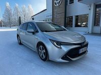 Käytetty Toyota Corolla Active 121 HP (88 kW) 2020 Hopea Farmari