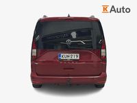 Käytetty VW Caddy Maxi Life Life 122 HP (89 kW) 2021 Punainen Tila-auto