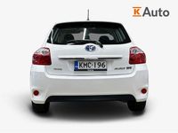 Käytetty Toyota Auris Hybrid Sol 99 HP (72 kW) 2012 Valkoinen Viistoperä