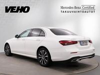 Käytetty Mercedes E300 AMG 211 HP (155 kW) 2022 Valkoinen Sedan