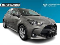 Käytetty Toyota Yaris Active 91 HP (66 kW) 2020 Metalliväri Viistoperä