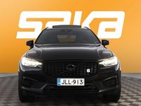 Käytetty Volvo XC60 Business Edition 392 HP (288 kW) 2020 Katumaasturi