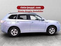 käytetty Mitsubishi Outlander P-HEV Instyle Navi 4WD 5P - Vetokoukku, Avaimeton kulku ja käynnistys, Sähkötoiminen takaluukku, Kamera