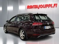 Käytetty VW Golf VII Highline 110 HP (80 kW) 2018 Violetti Farmari