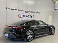 käytetty Porsche Taycan SUPER