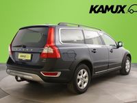 käytetty Volvo XC70 D5 AWD Summum aut // Adapt.vakkari / Dynaudio / Jakopää tehty! //