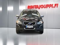 Käytetty Volvo XC60 R-Design 215 HP (158 kW) 2013 Katumaasturi