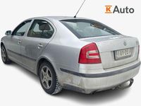 Käytetty Skoda Octavia Ambiente 116 HP (85 kW) 2006 Harmaa Viistoperä