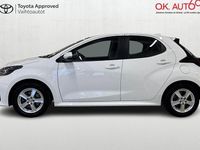 Käytetty Toyota Yaris Hybrid Active 116 HP (85 kW) 2022 Valkoinen Viistoperä