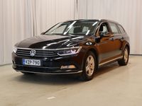 käytetty VW Passat Variant Highline 1,6 TDI 88 kW DSG ** ACC / Webasto / Panorama / LED / Vetokoukku / Navi / P-tutkat **