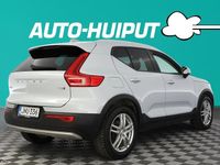 Käytetty Volvo XC40 Momentum 262 HP (192 kW) 2020 Katumaasturi