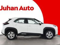 Käytetty Toyota Yaris Cross Active 116 HP (85 kW) 2022 Valkoinen Katumaasturi
