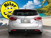 käytetty Hyundai i40 **Wagon 1,7 CRDi 100kW 6AT Style Business** Panorama / Android viihde / Webasto / Koukku / Nahat sähköllä / Keyless - *OSTA NYT, MAKSA HUHTIKUUSSA!* -