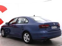 Käytetty VW Jetta 105 HP (77 kW) 2017 Sininen Sedan