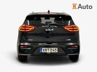 Käytetty Kia Niro Premium 150 kW (204 HP) 2021 Musta Katumaasturi