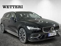 Käytetty Volvo V60 Plus 350 HP (257 kW) 2025 Musta Farmari