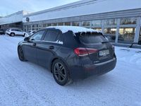 Käytetty Mercedes A180 Business 116 HP (85 kW) 2019 Valkoinen Viistoperä