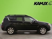 käytetty Mitsubishi Outlander 2,2 DI-D Intense Business // Manuaali / Neliveto / Koukku / Lohko+sisä / Vakkari //