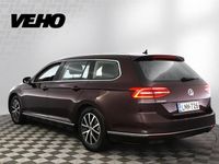 Käytetty VW Passat Highline 150 HP (110 kW) 2016 Punainen Farmari