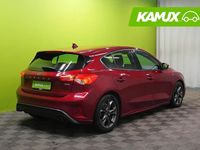 Käytetty Ford Focus ST-Line 120 HP (88 kW) 2019 Punainen Sedan