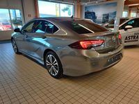 Käytetty Opel Insignia Executive 165 HP (121 kW) 2020 Viistoperä