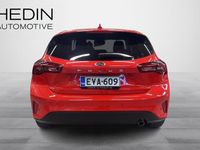 Käytetty Ford Focus Titanium 126 HP (92 kW) 2024 Punainen Viistoperä