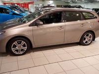 käytetty Toyota Auris Touring Sports 1,8 Hybrid Active