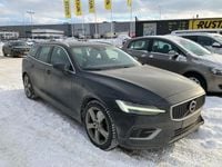 Käytetty Volvo V60 Momentum 340 HP (250 kW) 2021 Farmari