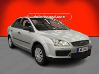 Käytetty Ford Focus Trend 2005 Sedan