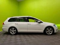 Käytetty VW Golf VII Highline 150 HP (110 kW) 2018 Valkoinen Farmari