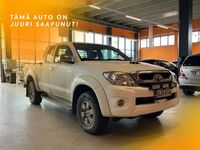 käytetty Toyota HiLux Extra Cab 2,5 D-4D 4WD 144 SR ** Juuri tullut! / Suomi-auto / Webasto / Vetokoukku **