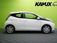 käytetty Toyota Aygo 1,0 VVT-i x-play 5ov / Vakkari / BT / Lohko + Sisä / Suomi-Auto / 2. Om /